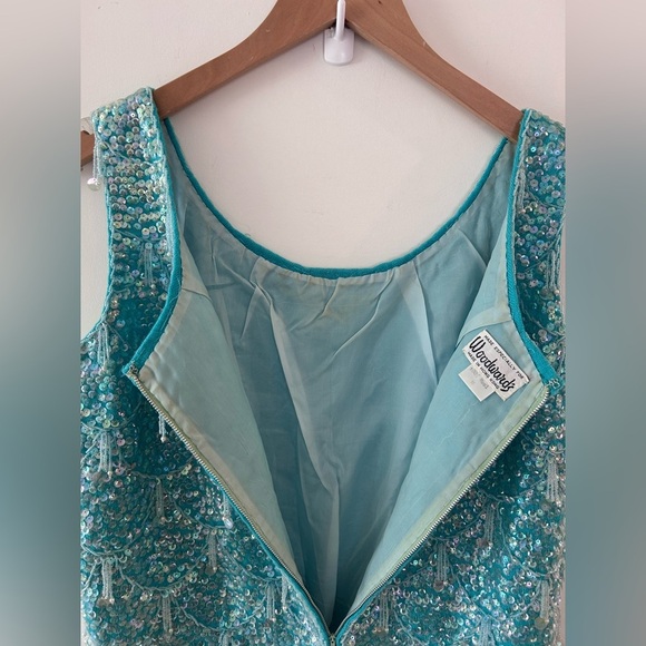 VINTAGE 1960s Sequin Sparkly Embellished Turquoise Top - Picture 7 of 13